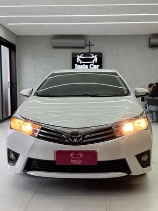 TOYOTA-COROLLA-2015