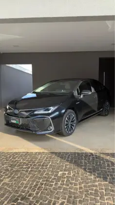 TOYOTA COROLLA CROSS 1.8 VVT-I HYBRID FLEX XRX CVT TOYOTA COROLLA CROSS 1.8 VVT-I HYBRID FLEX XRX CVT