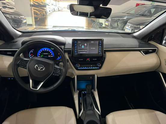 TOYOTA-COROLLA CROSS-2021