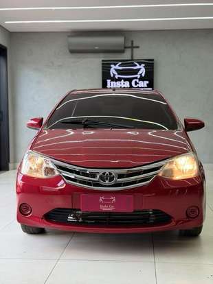 TOYOTA-ETIOS-2014