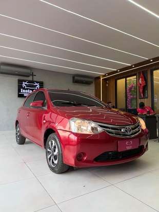 TOYOTA-ETIOS-2014