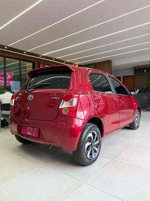 TOYOTA-ETIOS-2014