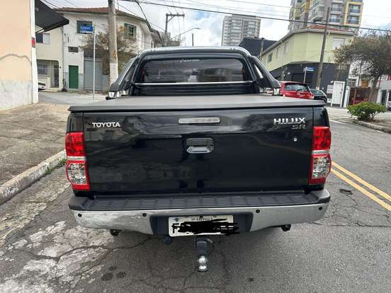 TOYOTA-HILUX-2.7 SR 4X2 CD 16V FLEX 4P AUTOMÁTICO TOYOTA-HILUX-2012