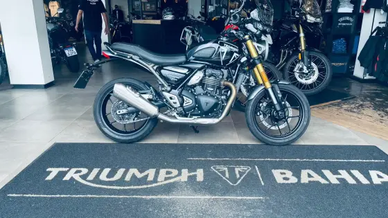 TRIUMPH SPEED 400 TRIUMPH SPEED 400
