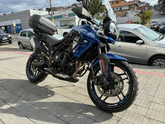 TRIUMPH TIGER 800 XRX TRIUMPH TIGER 800 XRX