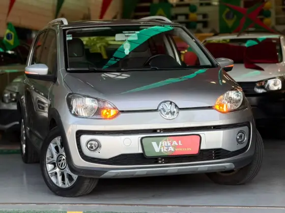 VOLKSWAGEN CROSS UP 1.0 MPI 12V FLEX 4P MANUAL VOLKSWAGEN CROSS UP 1.0 MPI 12V FLEX 4P MANUAL