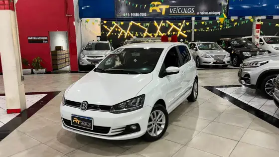 VOLKSWAGEN FOX 1.6 MSI TOTAL FLEX CONNECT 4P I-MOTION VOLKSWAGEN FOX 1.6 MSI TOTAL FLEX CONNECT 4P I-MOTION