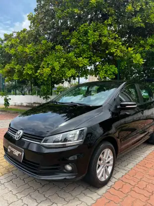 VOLKSWAGEN-FOX-2019