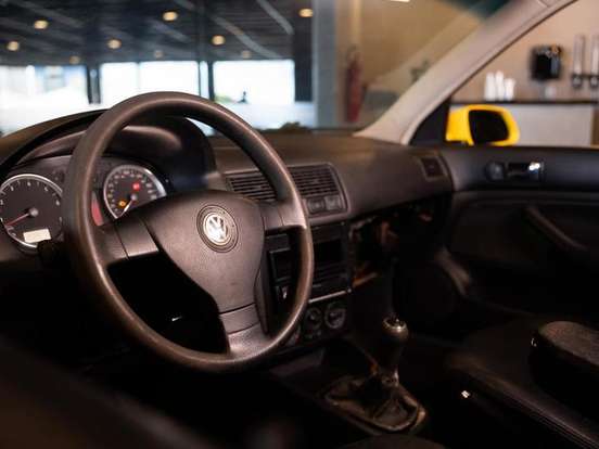 VOLKSWAGEN-GOLF-1.6 MI SPORTLINE 8V FLEX 4P MANUAL VOLKSWAGEN-GOLF-2008