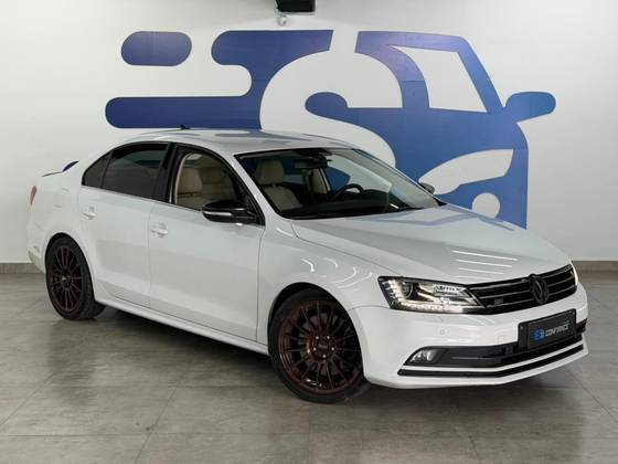 VOLKSWAGEN JETTA 2.0 TSI HIGHLINE 211CV GASOLINA 4P TIPTRONIC