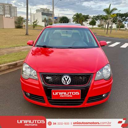 VOLKSWAGEN-POLO-2010