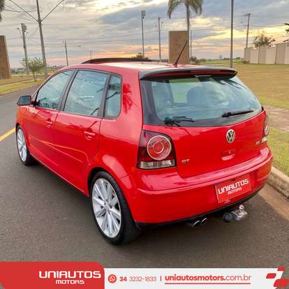 VOLKSWAGEN-POLO-2010