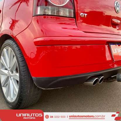 VOLKSWAGEN-POLO-2010