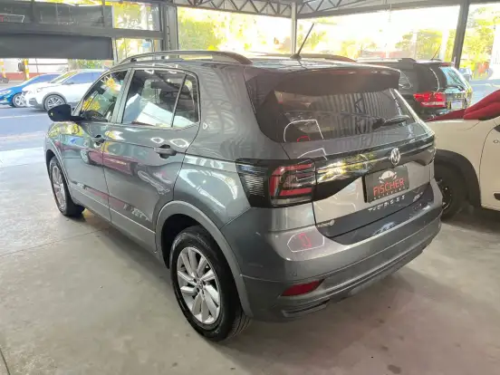 VOLKSWAGEN-T-CROSS-2019