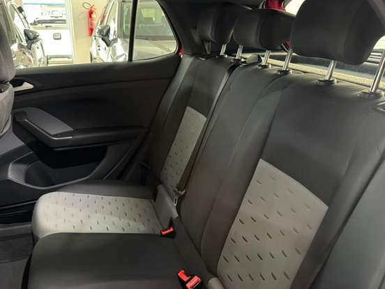 VOLKSWAGEN-T-CROSS-2022