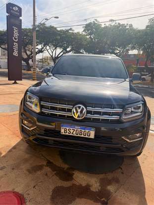 VOLKSWAGEN-AMAROK-2017