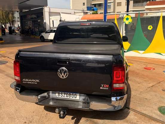 VOLKSWAGEN-AMAROK-2.0 HIGHLINE EXTREME 4X4 CD 16V TURBO INTERCOOLER DIESEL 4P AUTOMÁTICO VOLKSWAGEN-AMAROK-2017