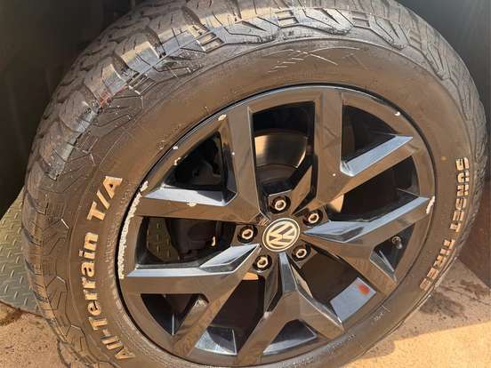 VOLKSWAGEN-AMAROK-2.0 HIGHLINE EXTREME 4X4 CD 16V TURBO INTERCOOLER DIESEL 4P AUTOMÁTICO VOLKSWAGEN-AMAROK-2017