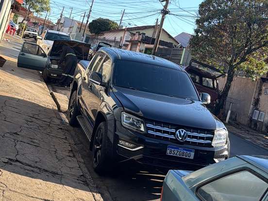 VOLKSWAGEN-AMAROK-2.0 HIGHLINE EXTREME 4X4 CD 16V TURBO INTERCOOLER DIESEL 4P AUTOMÁTICO VOLKSWAGEN-AMAROK-2017