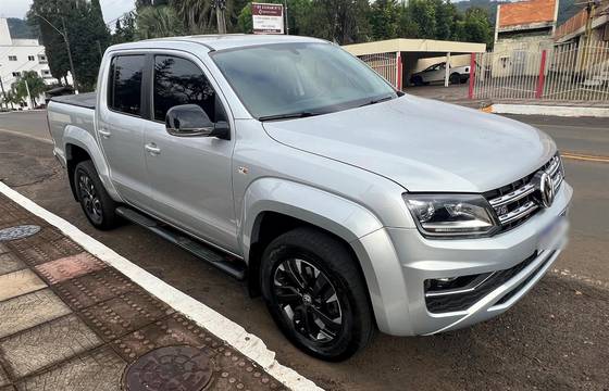 VOLKSWAGEN AMAROK 3.0 V6 TDI DIESEL HIGHLINE CD 4MOTION AUTOMÁTICO