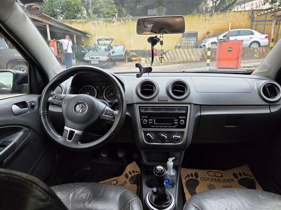 VOLKSWAGEN-GOL-1.0 MI 8V FLEX 4P MANUAL G.V VOLKSWAGEN-GOL-2013