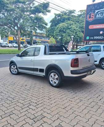 VOLKSWAGEN-SAVEIRO-2011