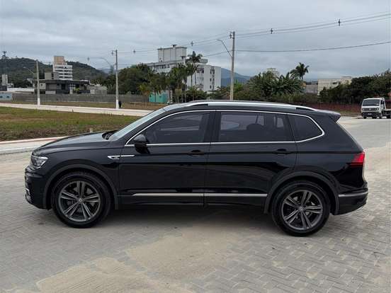 VOLKSWAGEN-TIGUAN-2.0 350 TSI GASOLINA ALLSPACE R-LINE 4MOTION DSG VOLKSWAGEN-TIGUAN-2019