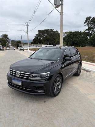 VOLKSWAGEN-TIGUAN-2019