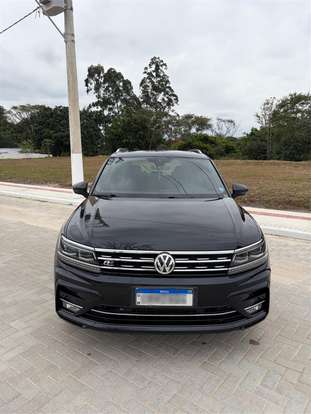 VOLKSWAGEN-TIGUAN-2019