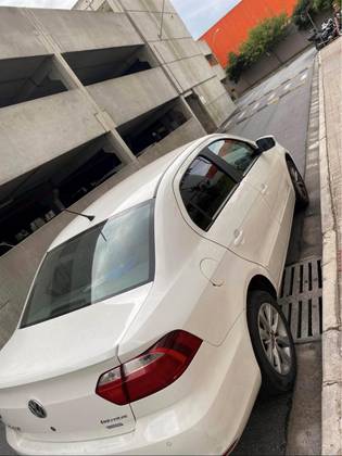 VOLKSWAGEN VOYAGE 1.6 MSI TOTALFLEX COMFORTLINE 4P I-MOTION