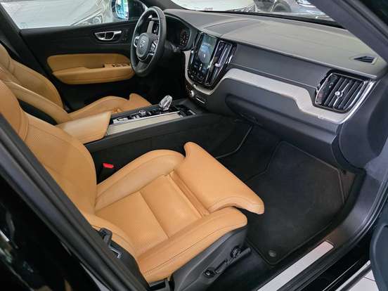 VOLVO-XC60-2.0 T8 HYBRID INSCRIPTION AWD GEARTRONIC VOLVO-XC60-2020