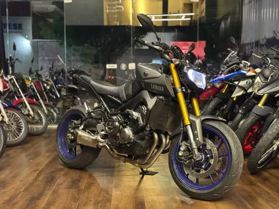 YAMAHA-MT-09 YAMAHA-MT-09-2017