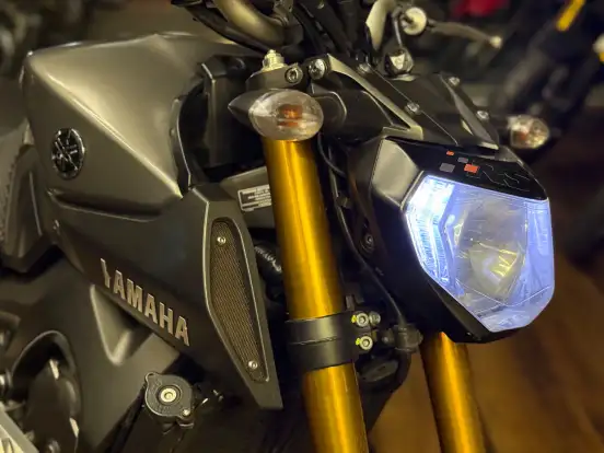 YAMAHA-MT-09 YAMAHA-MT-09-2017