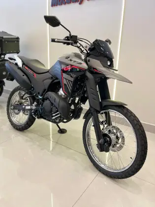 YAMAHA XTZ 250 LANDER CONNECTED YAMAHA XTZ 250 LANDER CONNECTED