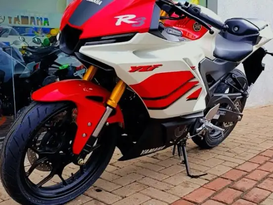 YAMAHA-YZF R3 ABS CONNECTED 70th ANNIVERSARY YAMAHA-YZF R3 ABS CONNECTED 70th ANNIVERSARY-2026