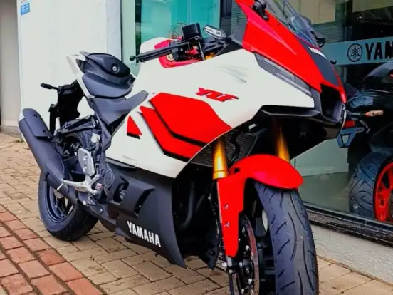 YAMAHA-YZF R3 ABS CONNECTED 70th ANNIVERSARY YAMAHA-YZF R3 ABS CONNECTED 70th ANNIVERSARY-2026