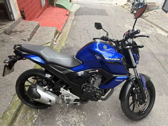 YAMAHA-FZ15 FAZER ABS-2024