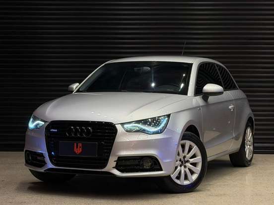 AUDI-A1-2011