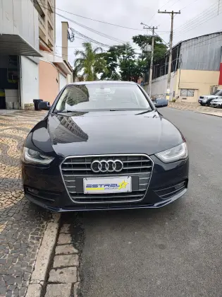 AUDI A4 2.0 TFSI AMBIENTE 183CV GASOLINA 4P MULTITRONIC AUDI A4 2.0 TFSI AMBIENTE 183CV GASOLINA 4P MULTITRONIC