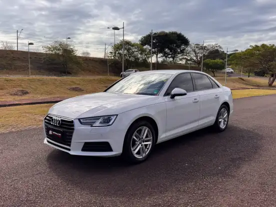 AUDI-A4-2.0 TFSI GASOLINA PRESTIGE S TRONIC AUDI-A4-2019