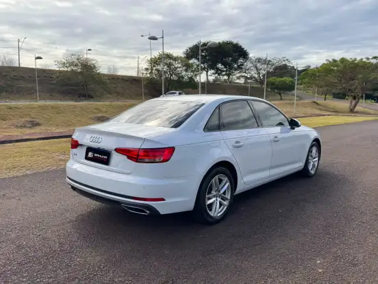 AUDI-A4-2.0 TFSI GASOLINA PRESTIGE S TRONIC AUDI-A4-2019