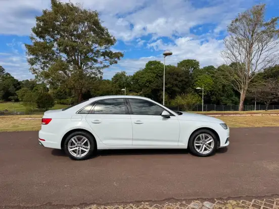 AUDI-A4-2.0 TFSI GASOLINA PRESTIGE S TRONIC AUDI-A4-2019