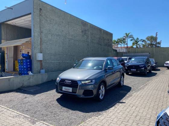 AUDI Q3 1.4 TFSI AMBIENTE FLEX 4P S TRONIC