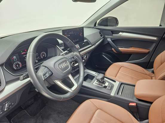 AUDI-Q5-2.0 45 TFSI GASOLINA PRESTIGE QUATTRO S TRONIC AUDI-Q5-2024