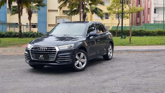 AUDI-Q5-2019