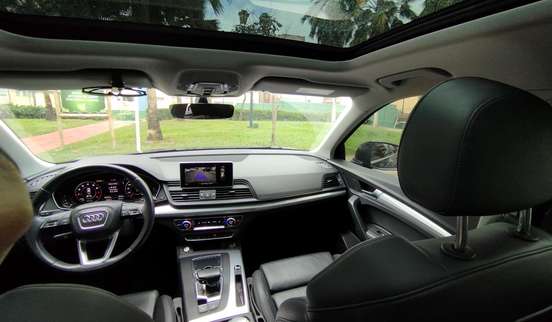 AUDI-Q5-2019