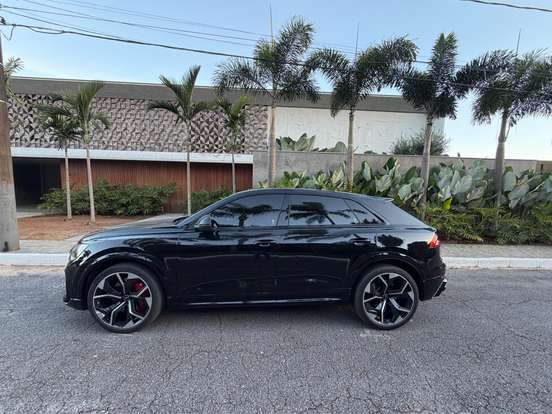AUDI-RS Q8-4.0 V8 TWINTURBO MHEV TIPTRONIC AUDI-RS Q8-2023