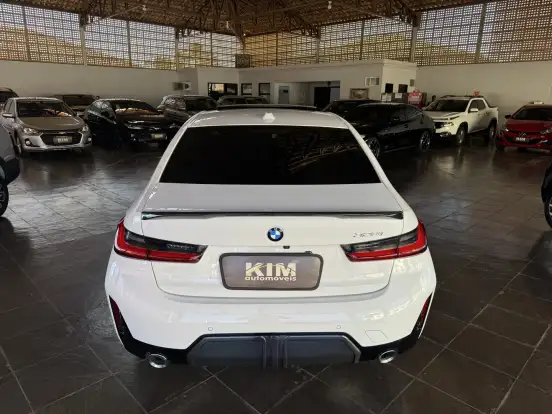 BMW-320i-2.0 16V TURBO FLEX M SPORT AUTOMÁTICO BMW-320i-2024