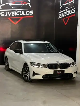 BMW-320i-2021