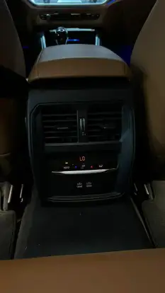 BMW-320i-2021